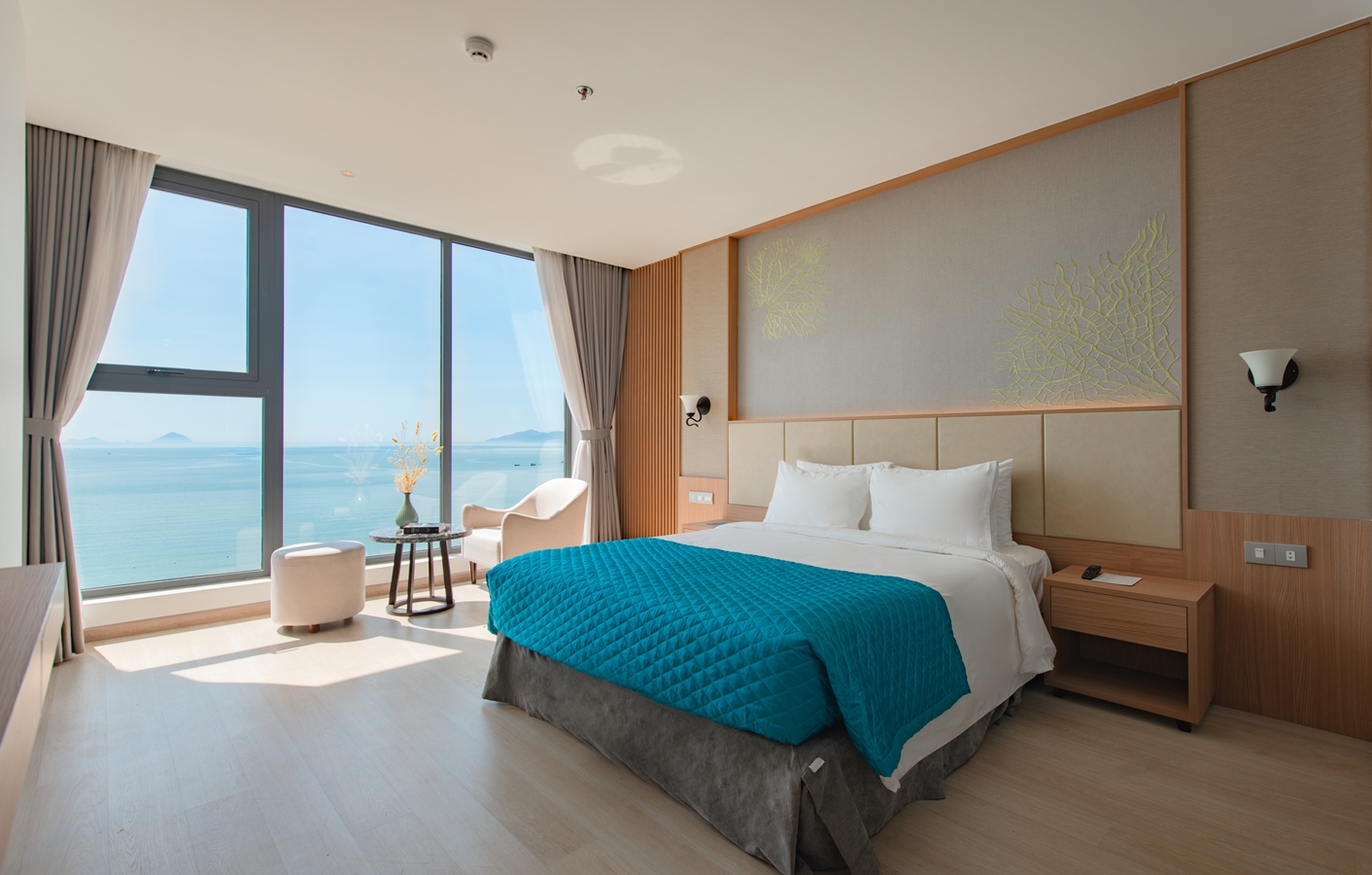 Deluxe Double Room with Sea View