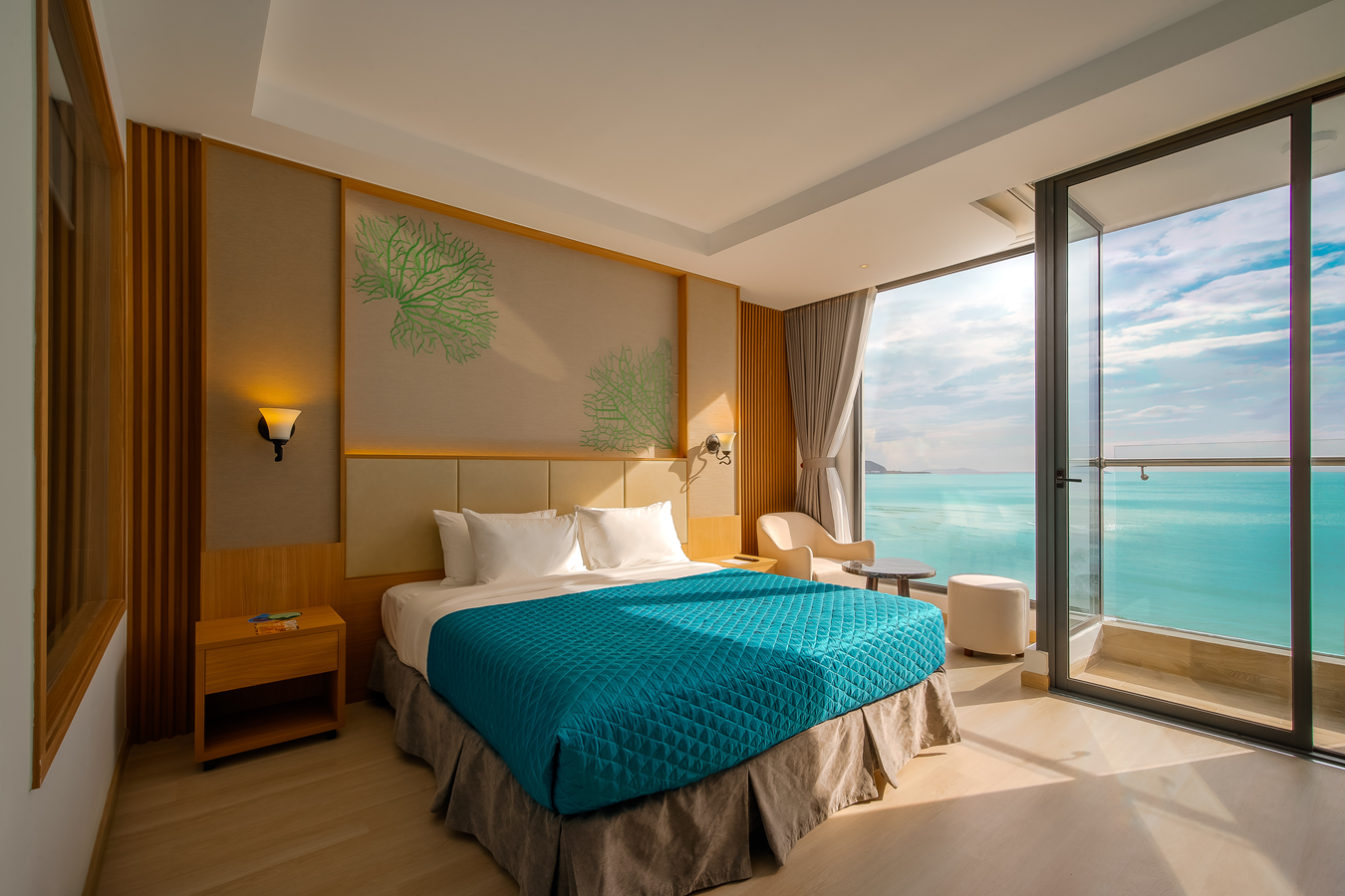 Premier Deluxe Double Room with Sea View